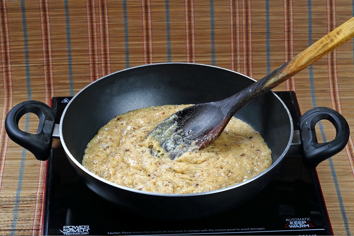 Caramelizing Process of Chocolate Barfi